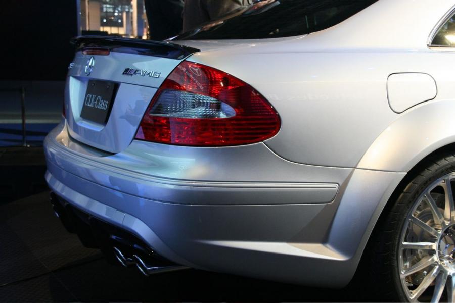  Mercedes-Benz CLK63 AMG Black Edition 2007 года  (фото 6 из 61)